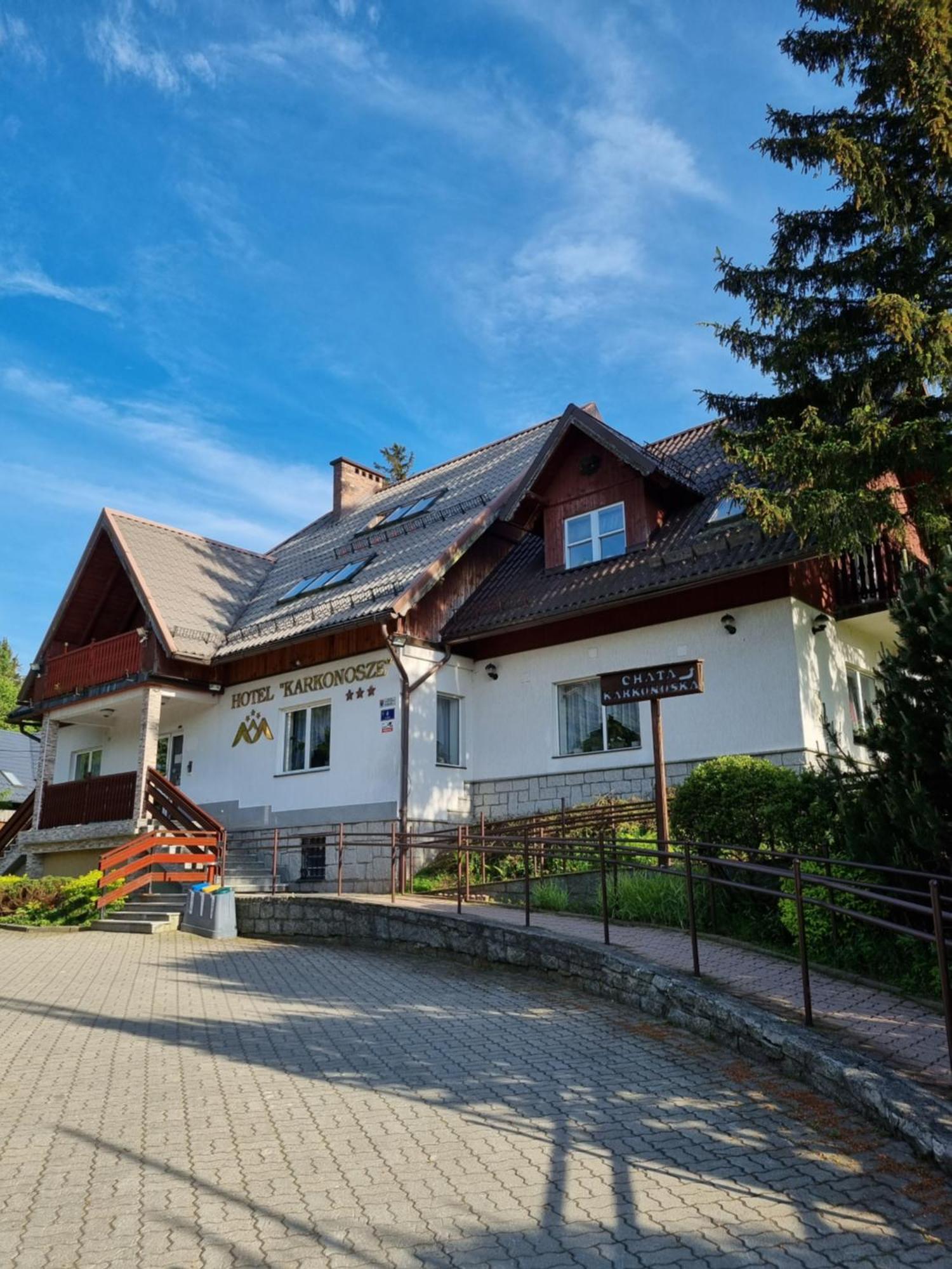 Hotel Karkonosze Карпач Экстерьер фото